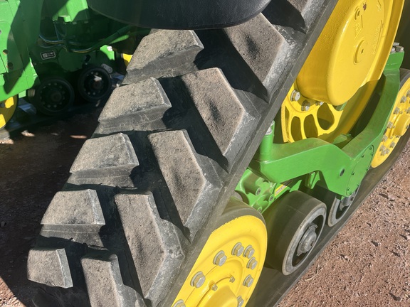 2020 John Deere 8RX 370 Tractor Rubber Track