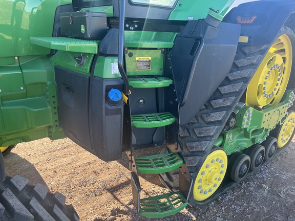 2020 John Deere 8RX 370 Tractor Rubber Track