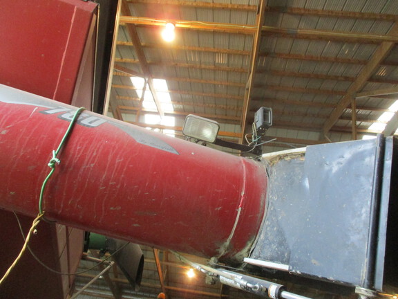 2004 Brent 780 Grain Cart