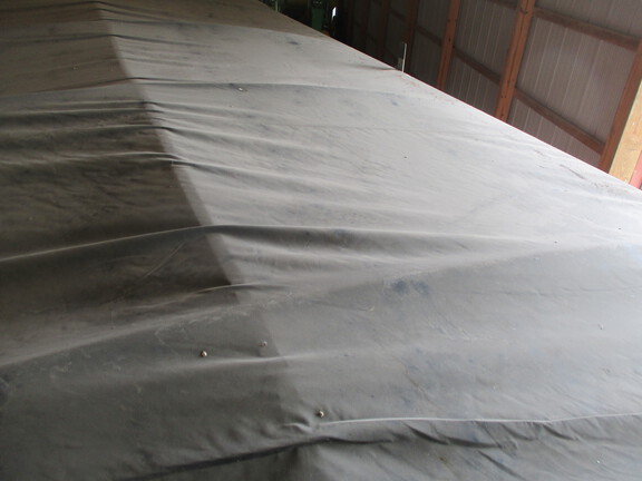 2004 Brent 780 Grain Cart