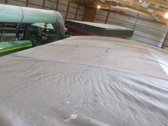 2004 Brent 780 Grain Cart