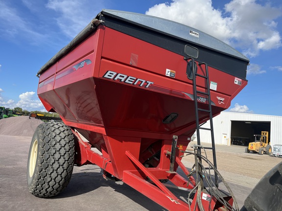 2004 Brent 780 Grain Cart
