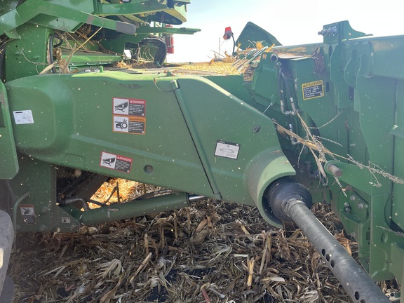 2022 John Deere S790 Combine