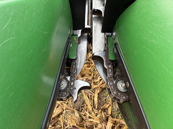 2022 John Deere C12F Header Corn Head