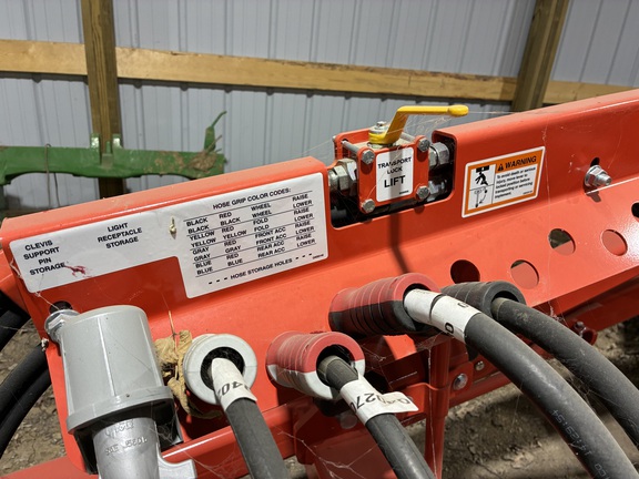 2024 Kuhn 4810 - 7 Disk Ripper