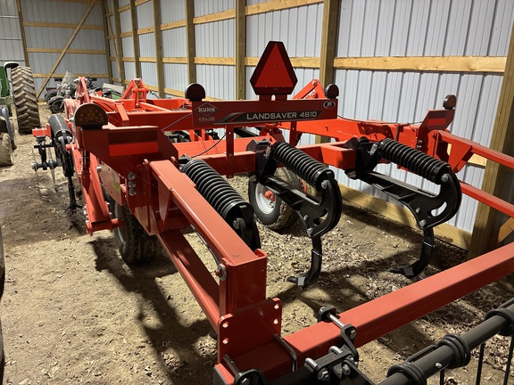 2024 Kuhn 4810 - 7 Disk Ripper