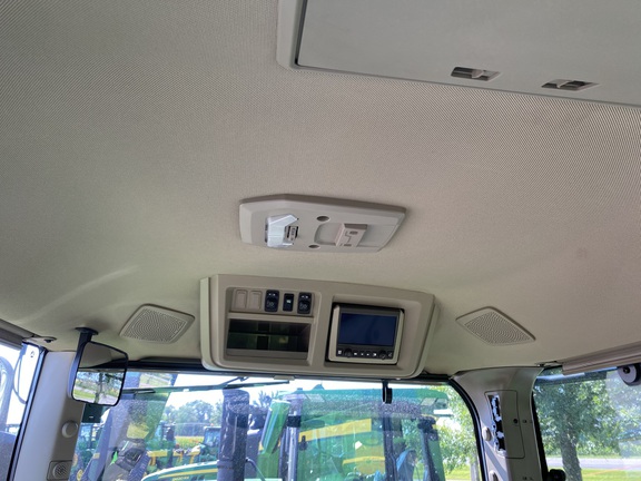 2024 John Deere 9RX 640 Tractor Rubber Track