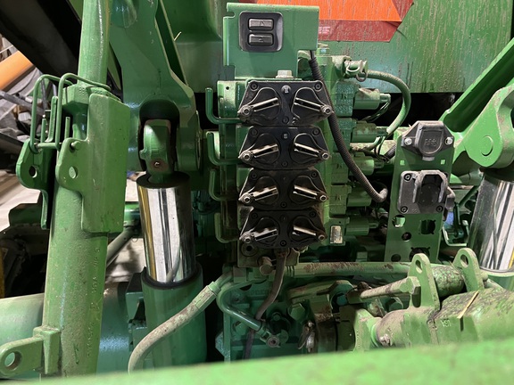 2007 John Deere 8430T Tractor Rubber Track