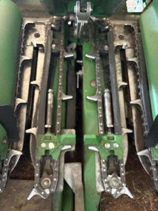 2012 John Deere 612C StalkMaster Header Corn Head