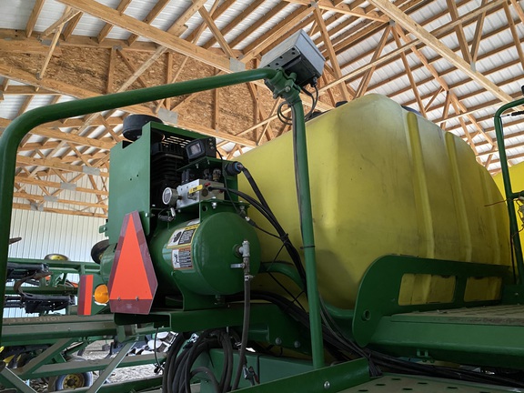 2015 John Deere DB60 Planter