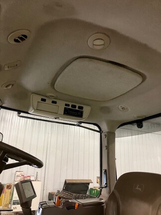 2013 John Deere 7280R Tractor