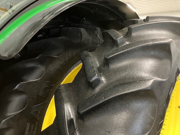 2013 John Deere 7280R Tractor