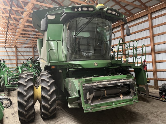 2021 John Deere S770 Combine