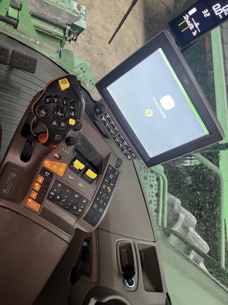 2021 John Deere S770 Combine