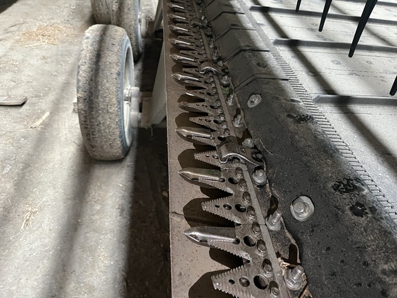 2021 John Deere RD30F Header Combine