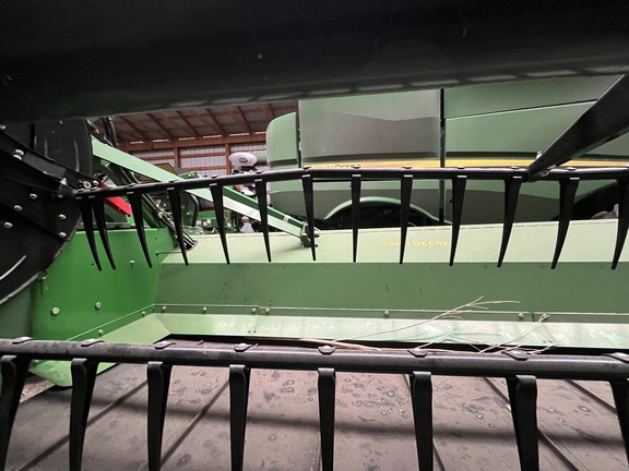 2021 John Deere RD30F Header Combine