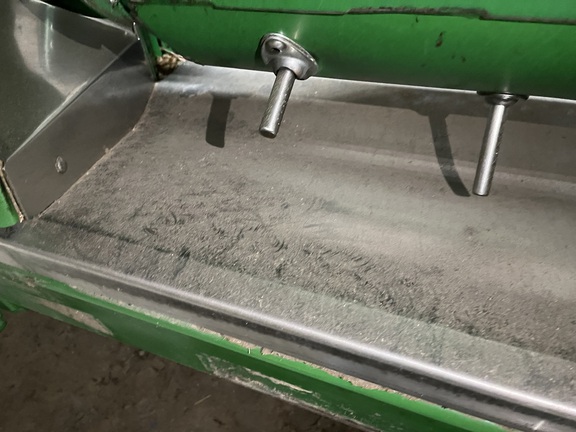 2021 John Deere RD30F Header Combine