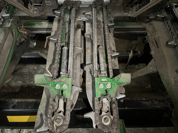 2021 John Deere C8R Header Corn Head