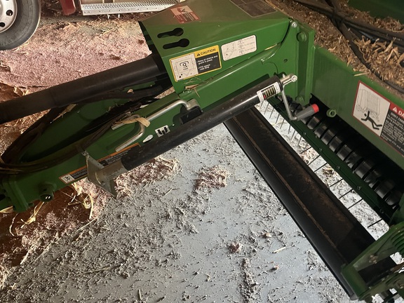 2023 John Deere 560M Baler/Round