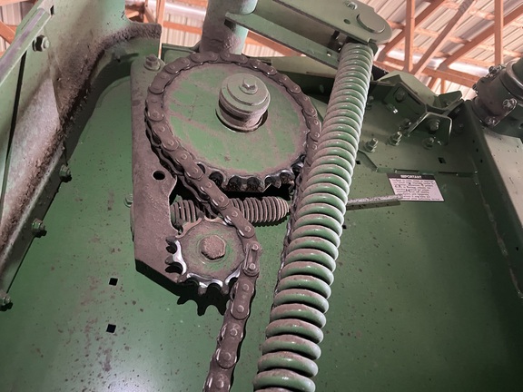 2023 John Deere 560M Baler/Round