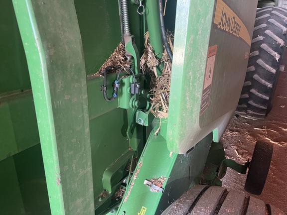 2023 John Deere 560M Baler/Round