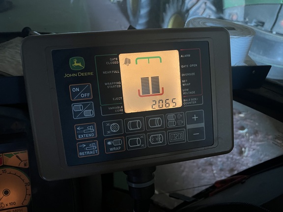 2023 John Deere 560M Baler/Round