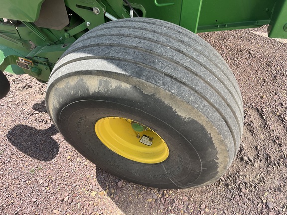 2023 John Deere 560M Baler/Round