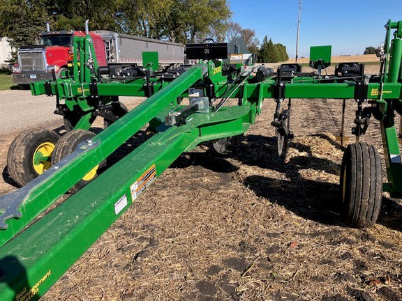 2024 John Deere 2100 Disk Ripper