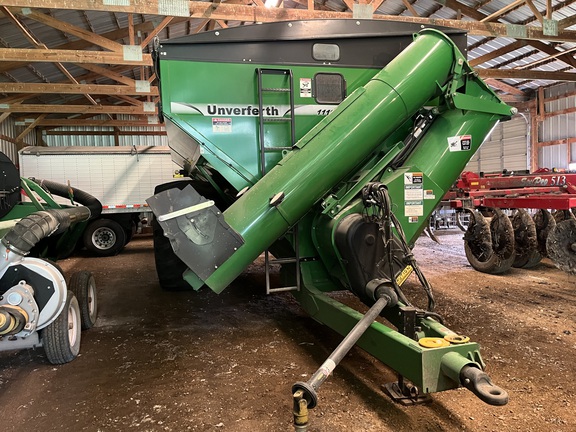 2012 Unverferth 1110 Grain Cart