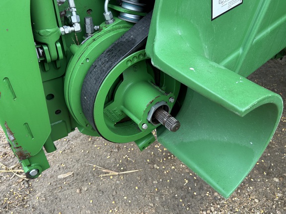 2020 John Deere S780 Combine