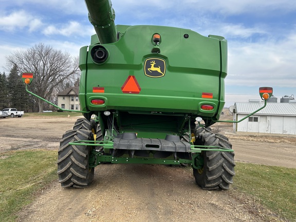 2020 John Deere S780 Combine