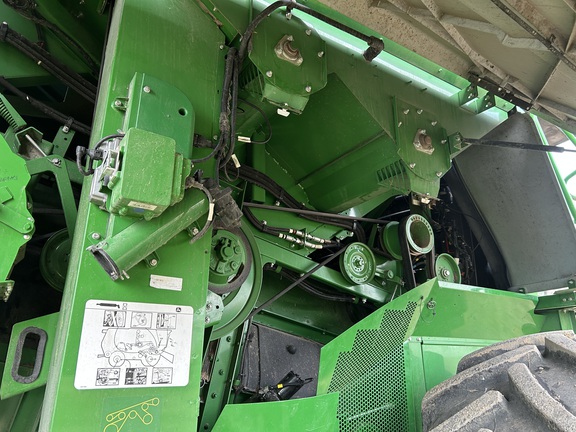 2020 John Deere S780 Combine