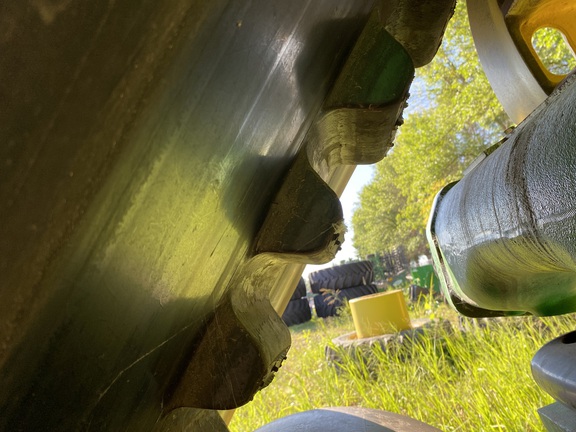 2023 John Deere 9RX 590 Tractor Rubber Track