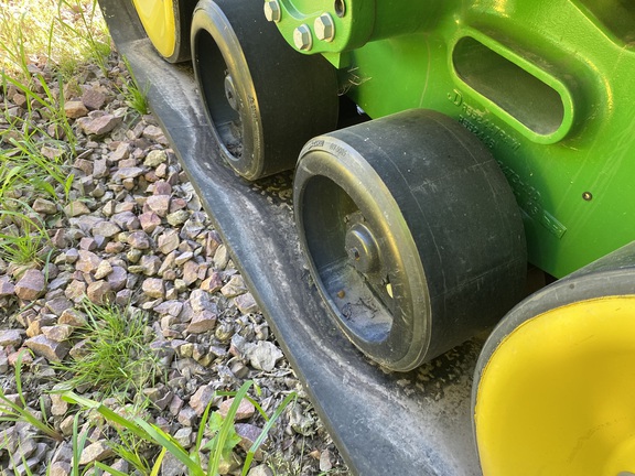 2023 John Deere 9RX 590 Tractor Rubber Track