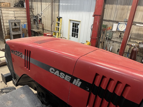 2004 Case IH MX255 Tractor