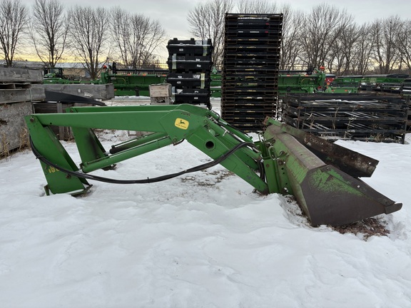 John Deere 158 Loader