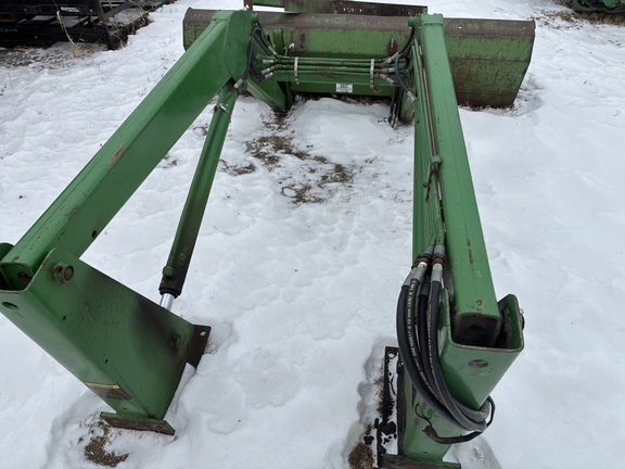 John Deere 158 Loader