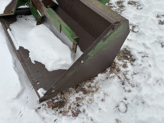 John Deere 158 Loader