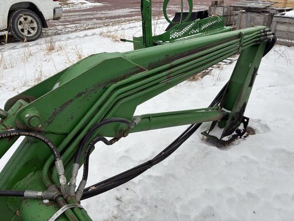 John Deere 158 Loader