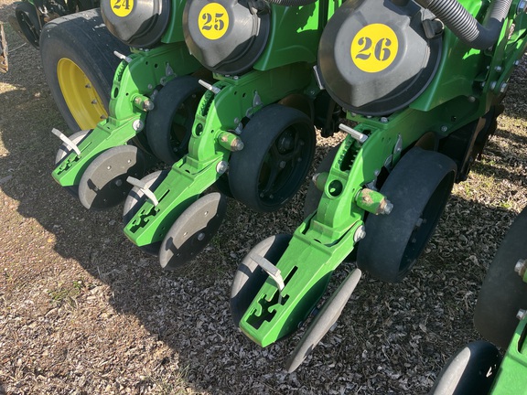 2019 John Deere DB60 Planter