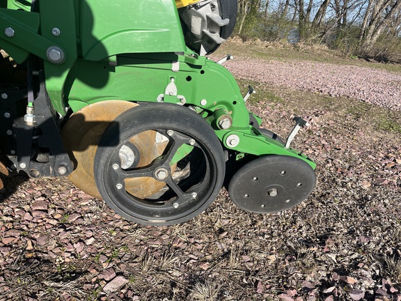 2019 John Deere DB60 Planter