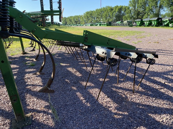 1989 John Deere 960 Field Cultivator