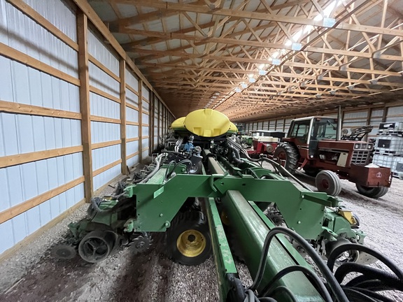 2019 John Deere DB60 Planter