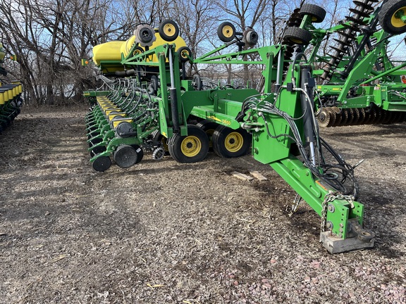 2015 John Deere DB60 Planter