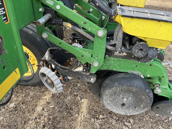2015 John Deere DB60 Planter