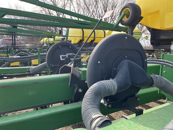 2015 John Deere DB60 Planter