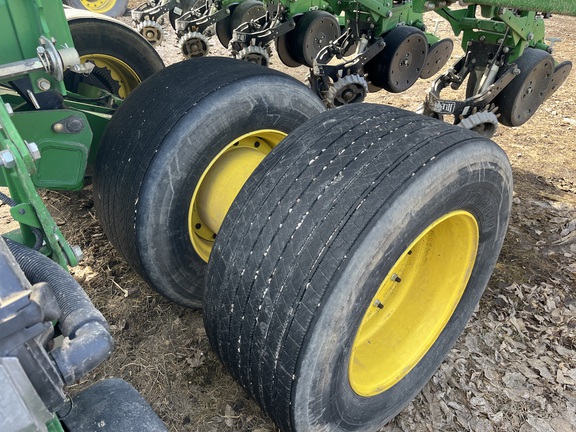 2015 John Deere DB60 Planter