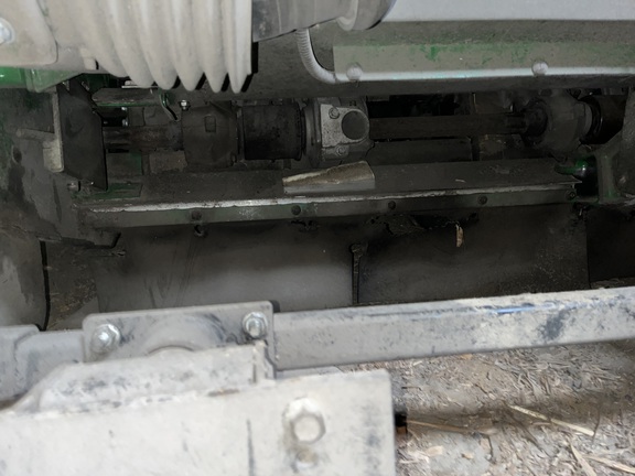 2014 John Deere 608C Header Corn Head