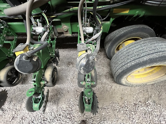 2019 John Deere DB60 Planter