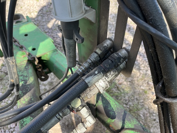 2000 John Deere 980 Field Cultivator
